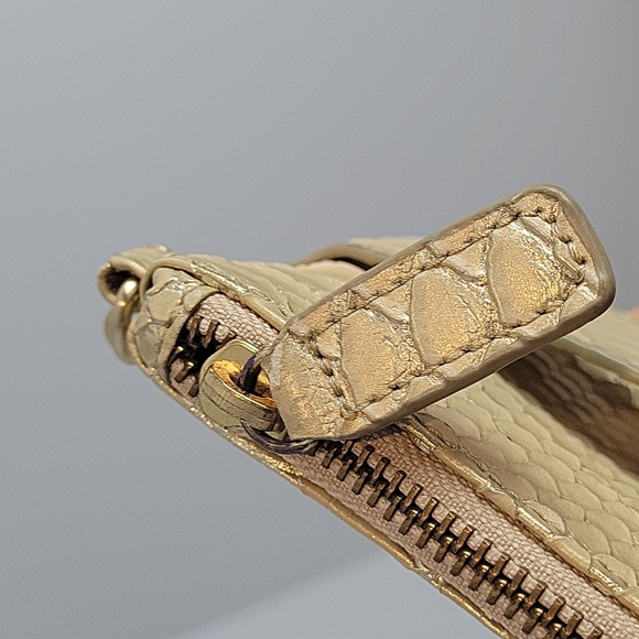 Devi Kroell Faux Snakeskin Gold Clutch / Purse - Picture 7 of 10